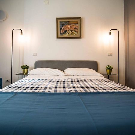 กวัตโตร บริกันติ Bed & Breakfast ซาแลร์โน ภายนอก รูปภาพ
