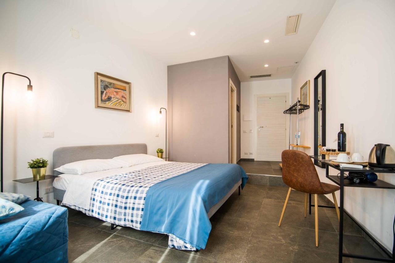 กวัตโตร บริกันติ Bed & Breakfast ซาแลร์โน ภายนอก รูปภาพ