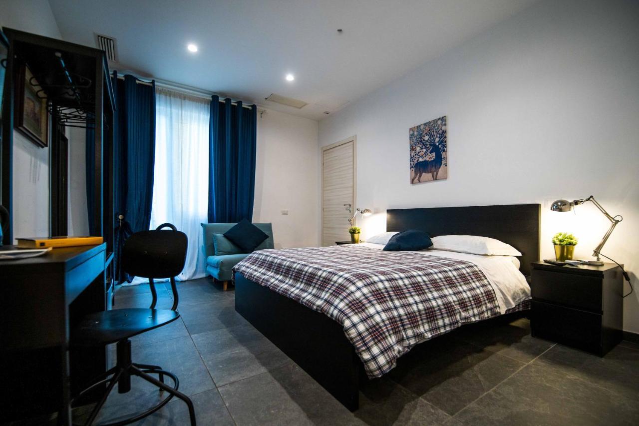 กวัตโตร บริกันติ Bed & Breakfast ซาแลร์โน ภายนอก รูปภาพ