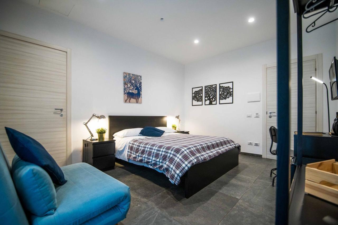 กวัตโตร บริกันติ Bed & Breakfast ซาแลร์โน ภายนอก รูปภาพ